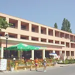 Yunona Hotel