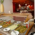 Yunona Hotel