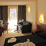Hotel Yunona - 3*