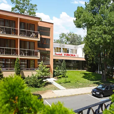 فندق Yunona ساني بيتش